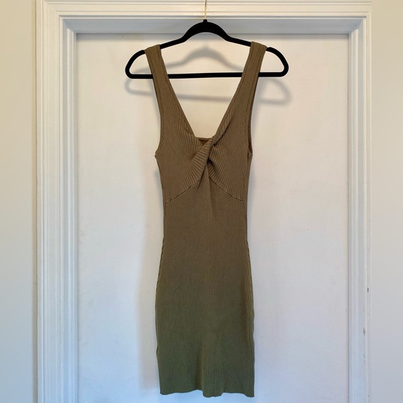 Abercrombie & Fitch Ribbed Knit Bodycon Dress Size Medium Olive Green Sweater - Picture 6 of 8